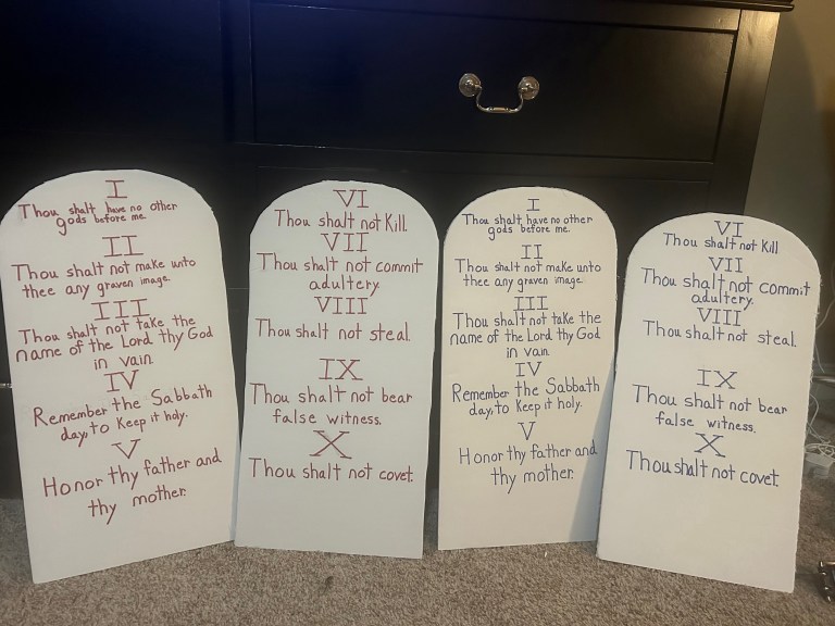 Ten Commandments Shadow Box Church Activities: Ten Commandments Scavenger Hunt – DavidSpeaks